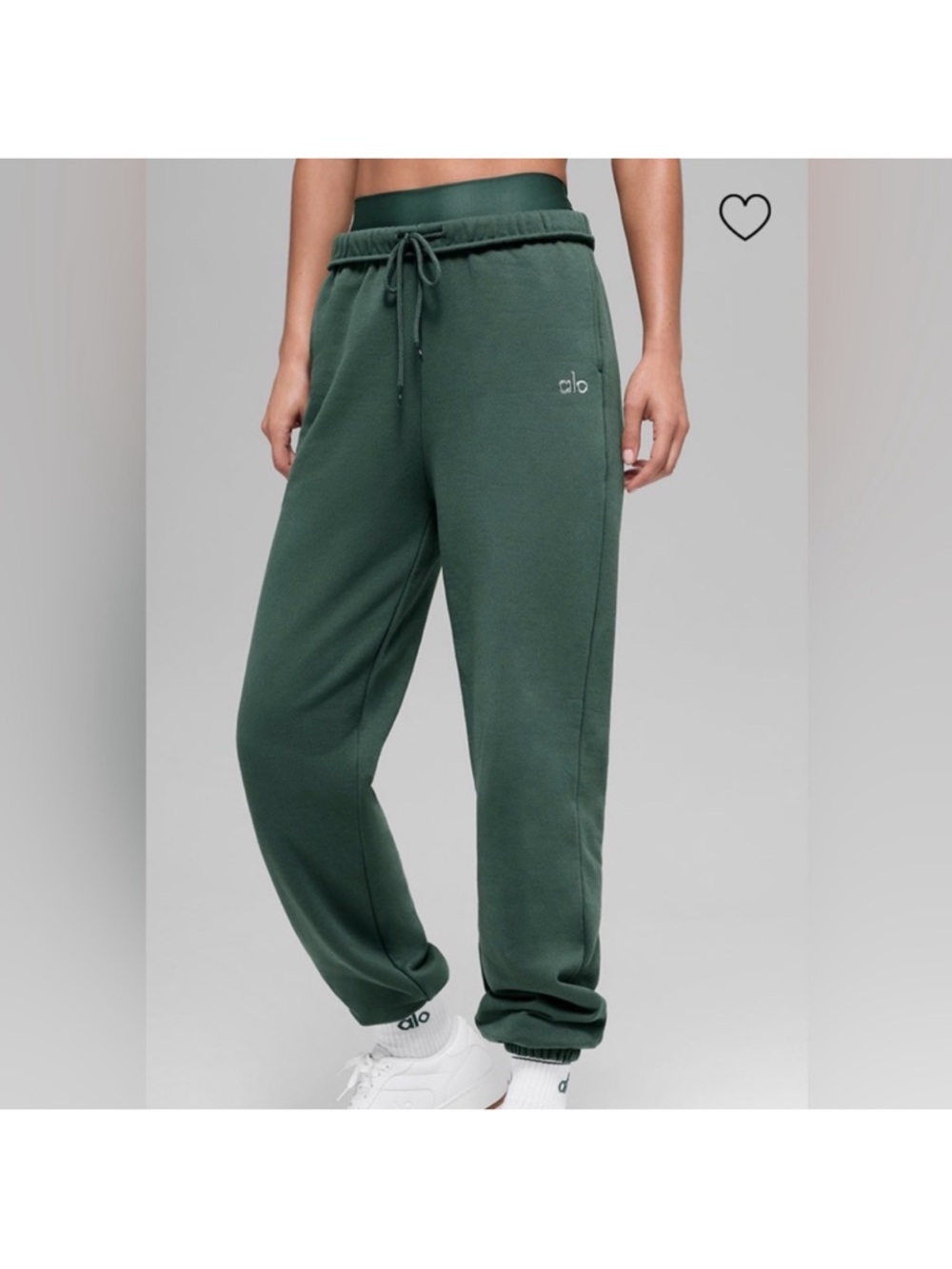 NWT Alo Yoga Accolade Jogger Sweatpants - Clover Green Size S